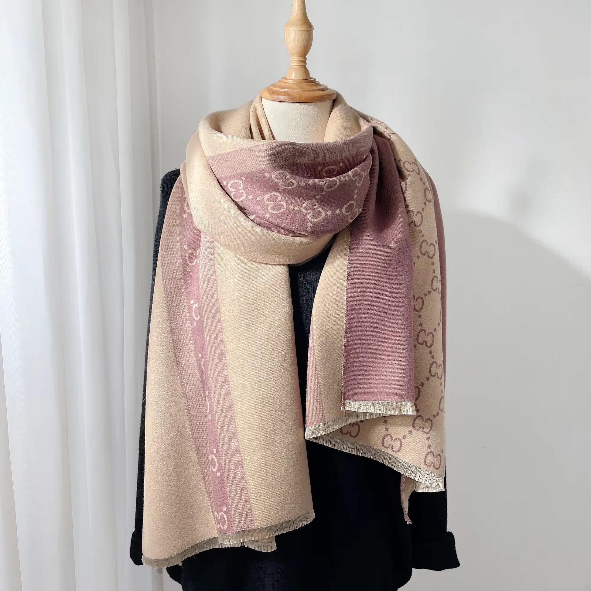 Women's Cozy Winter Scarves